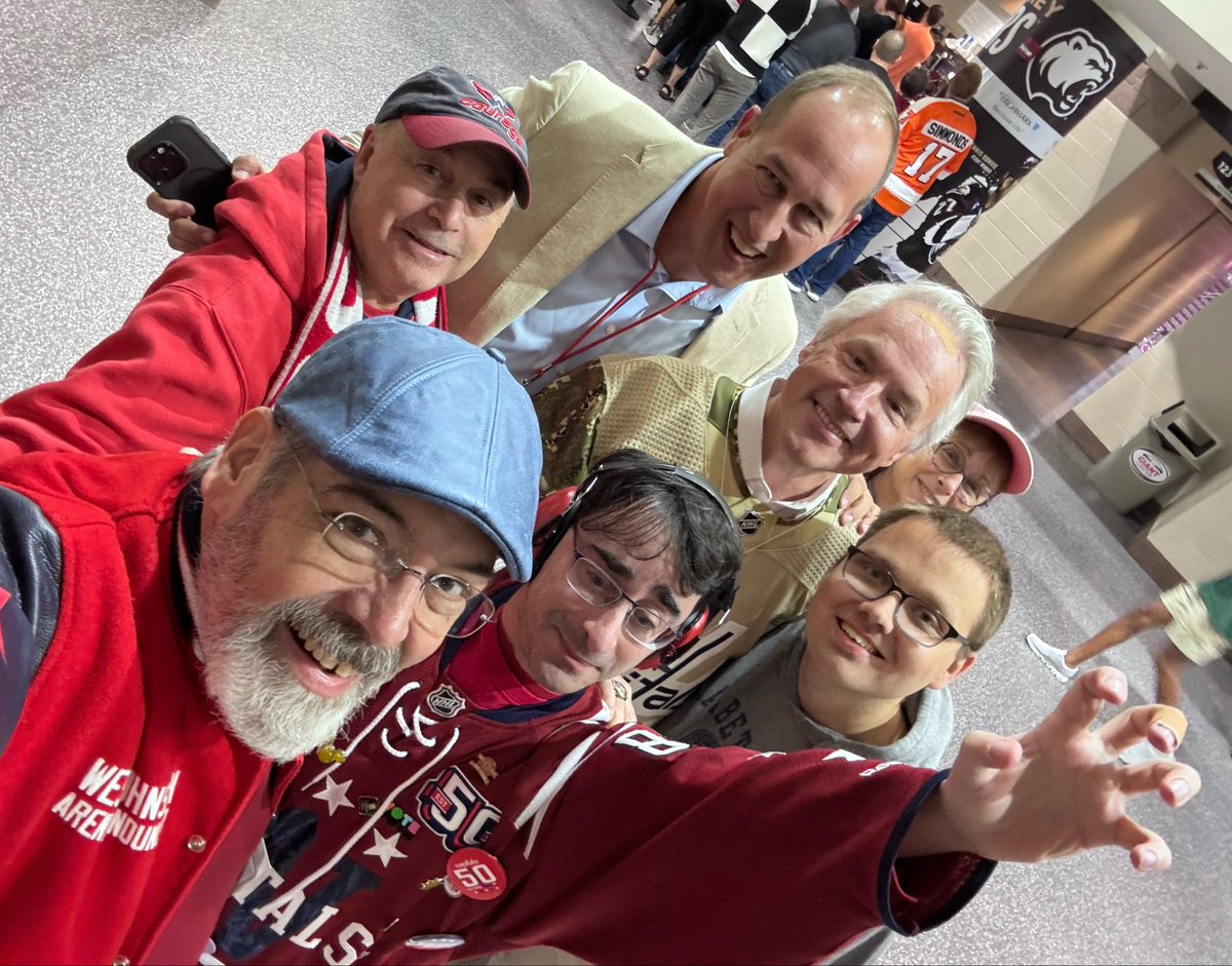 WesJohnsonVoice's tweet photo. Thank you to everyone in Hershey for a fantastic evening last night. Hockey at last! Great to see so many Caps fans and get the 26-27 season off in style! ❤️🏒 https://t.co/4qiBXFzeaB