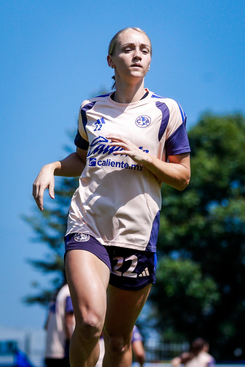AmericaFemenil's tweet photo. El trabajo continúa y viene la J9 🦅 https://t.co/15sRByOw6M
