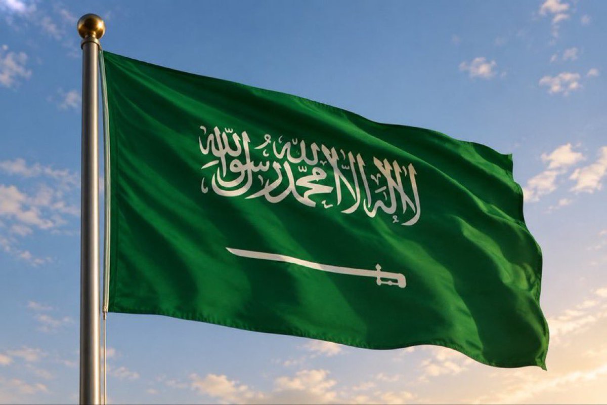 i_7sb's tweet photo. @alhuda_rbgh توحدت المملكة العربية السعودية عام:

1932م - 1351هـ 🇸🇦✨

عزنا بطبعنا 🇸🇦💚
دام عزك يا وطني الغالي، وكل عام ومملكتنا قيادةً وشعبًا في أمن وأمان، وعز ورخاء، وتقدم وازدهار 🤍🇸🇦💚

#جمعية_عطاء_بالباحة https://t.co/Xt9An5XjWK