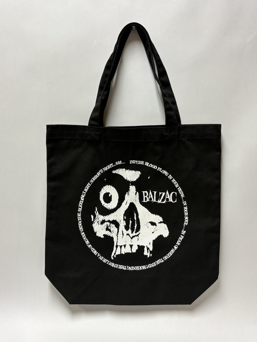 SHOCKER_JP's tweet photo. SHOCKER夏の3ヶ月連続フェアの9月は"THE FIENDISH RETURN OF THE BALZAC フェア"が本日9月23日(祝)〜30日(水)迄開催！
先日、新宿LOFTで開催のBALZAC復活ワンマンライブで登場したアイテムが続々登場！
フェア詳細、おまとめ発送、商品の発送時期につきましてはNEWSページにて
https://t.co/fJoGAE7Gk0 https://t.co/BetrpOetQS