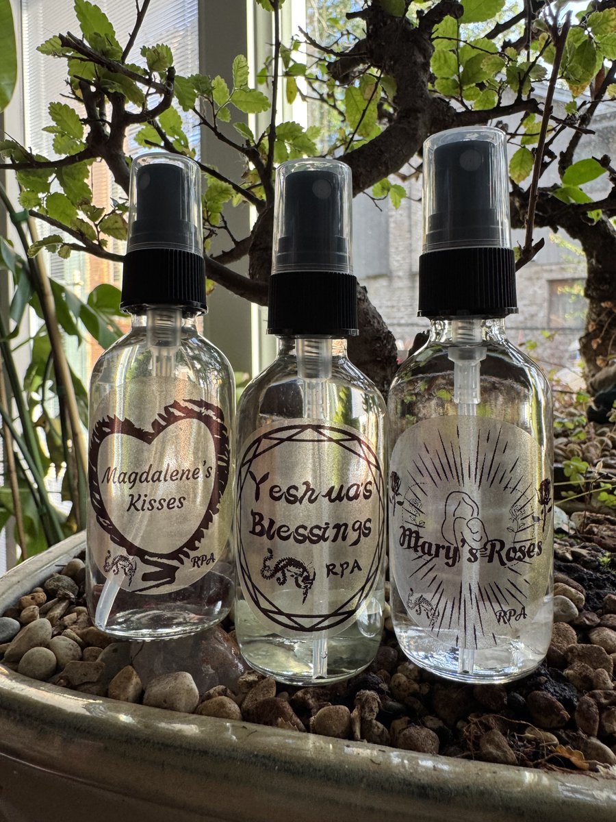 RisingPhoenixA1's tweet photo. NEW LOOK! SEPT SALE ONLY! Yeshua's Blesssings | Magdalene's Kisses | Mary's Roses - BUY 2 GET 1 FREE
Oil set: https://t.co/ZBreV5JRBY
Water base set: https://t.co/whYqO4gz9Q
#perfume #essentialoils #marymagdalene #Yeshua #essenes #Mothermary #twinflame #attractlove #wellness https://t.co/u4Xjskg8S5