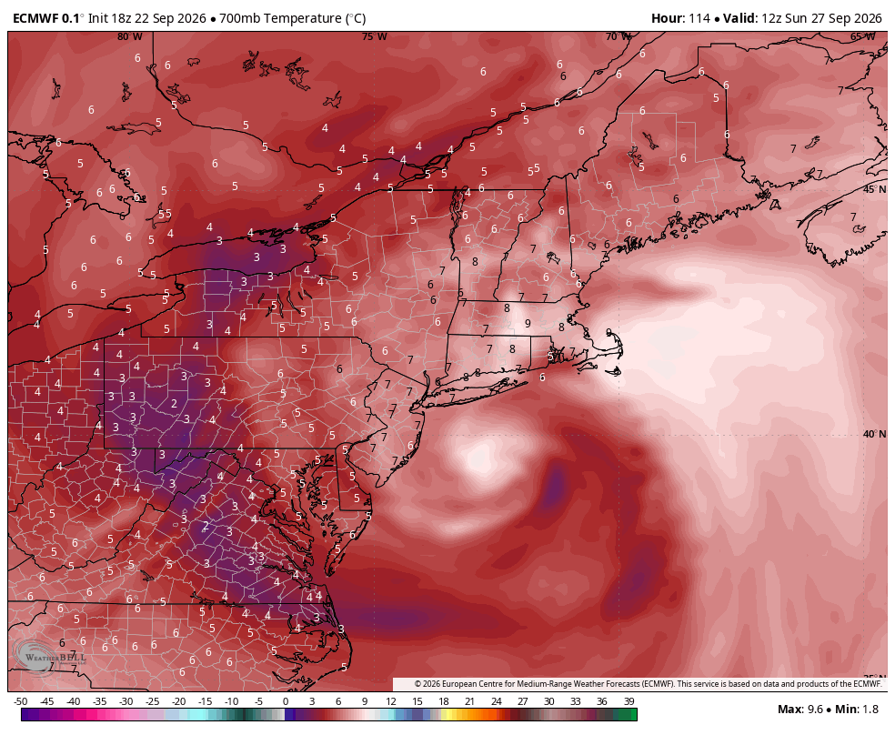 BigJoeBastardi's tweet photo. 18Z run: warm spot 700, 850, 925 with ragged eye on simulated cloud shot.  at the least a subtropical storm worthy of classification if it verifies. What is needed is a recon to show the structure so we can match it again with other features that were classified.  At https://t.co/Xjc3ch70TW