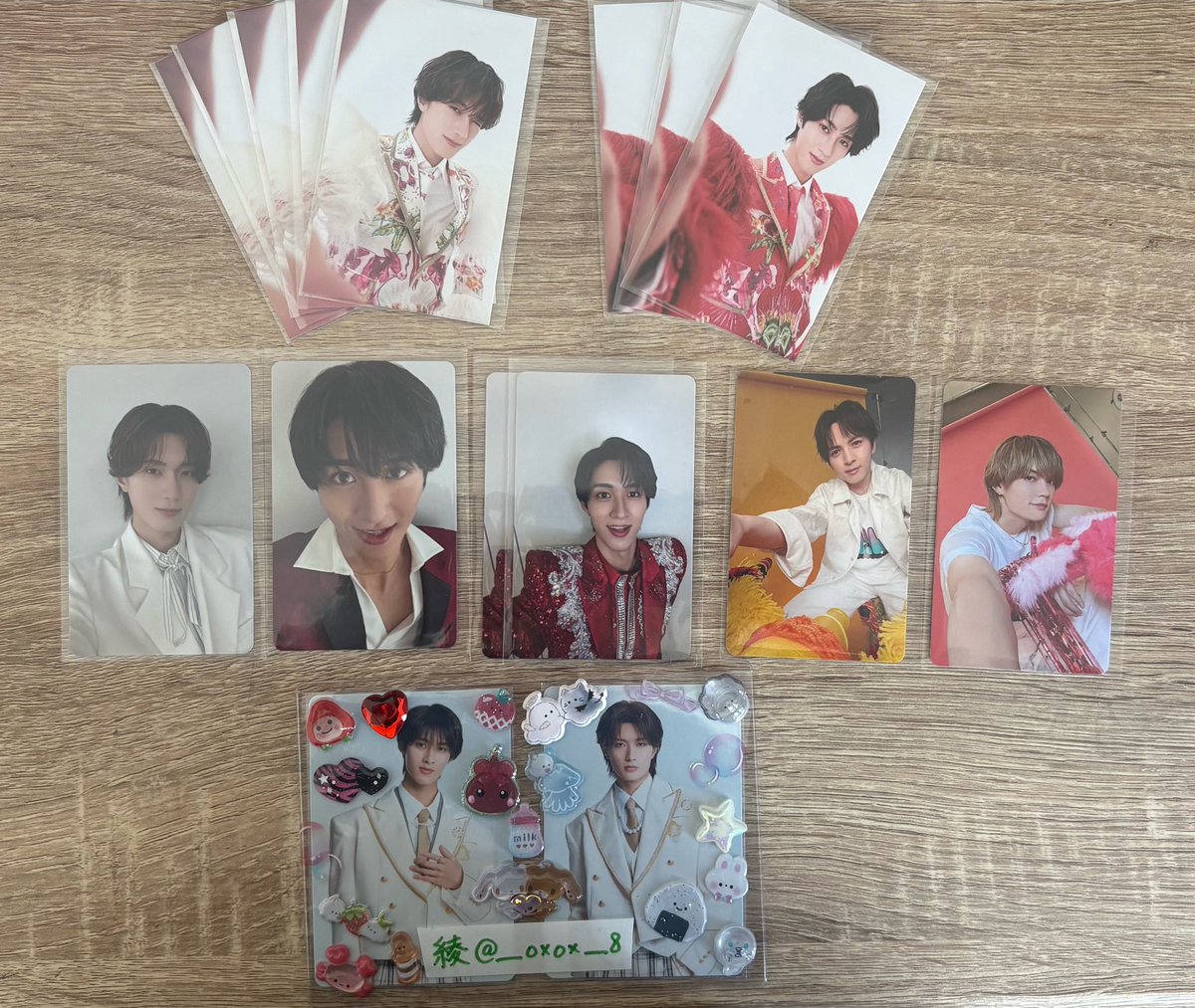___oxox___8's tweet photo. 【交換】 M!LK LOVEENG!NE トレカ

譲 ❁⃘ 佐野 吉田 山中 曽野 (画像1枚目)

求 ❁⃘ 山中 曽野（画像2.3枚目）もしくは過去弾なんでも検討します

郵送>>>>>>>10/4ツーショ会場付近手渡し
お声掛けの際にお写真も頂けますと助かります。
検索からもお気軽にお声掛け下さい◎ https://t.co/urj802KWcD