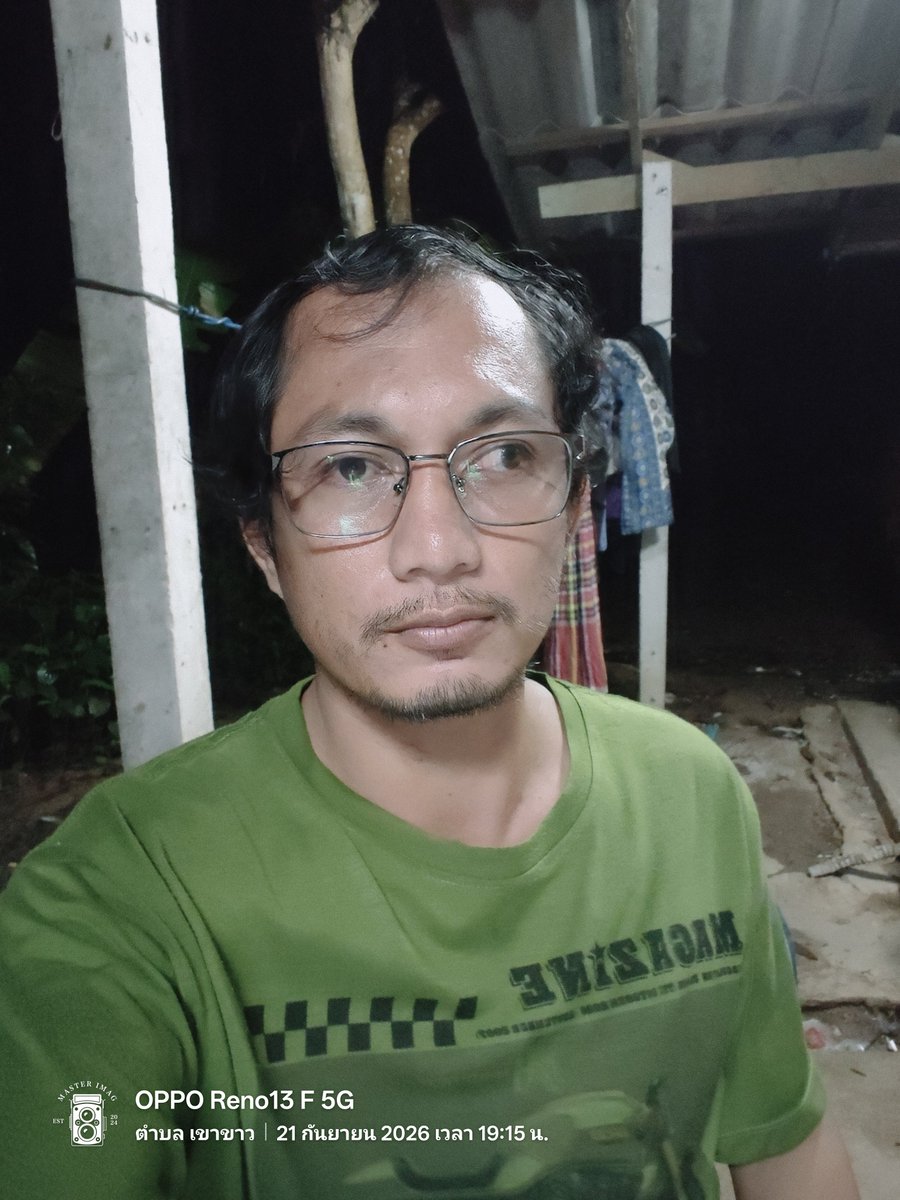 MrApichat4's tweet photo. โสด https://t.co/r8tUrBK9UC