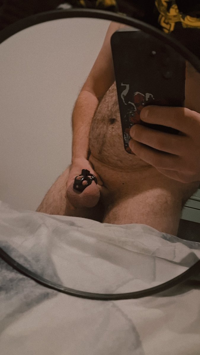 pandamimi59's tweet photo. Comment sa se passe votre nuit ? Votre dodo ?
Moi sa va mise a part le debut de soiree ou je suis devenu fou ^^
Mai la sa va mieux je suis redescendu en pression
#mardimiroir
#cage
#punition
#vilain https://t.co/RnahicTWbN