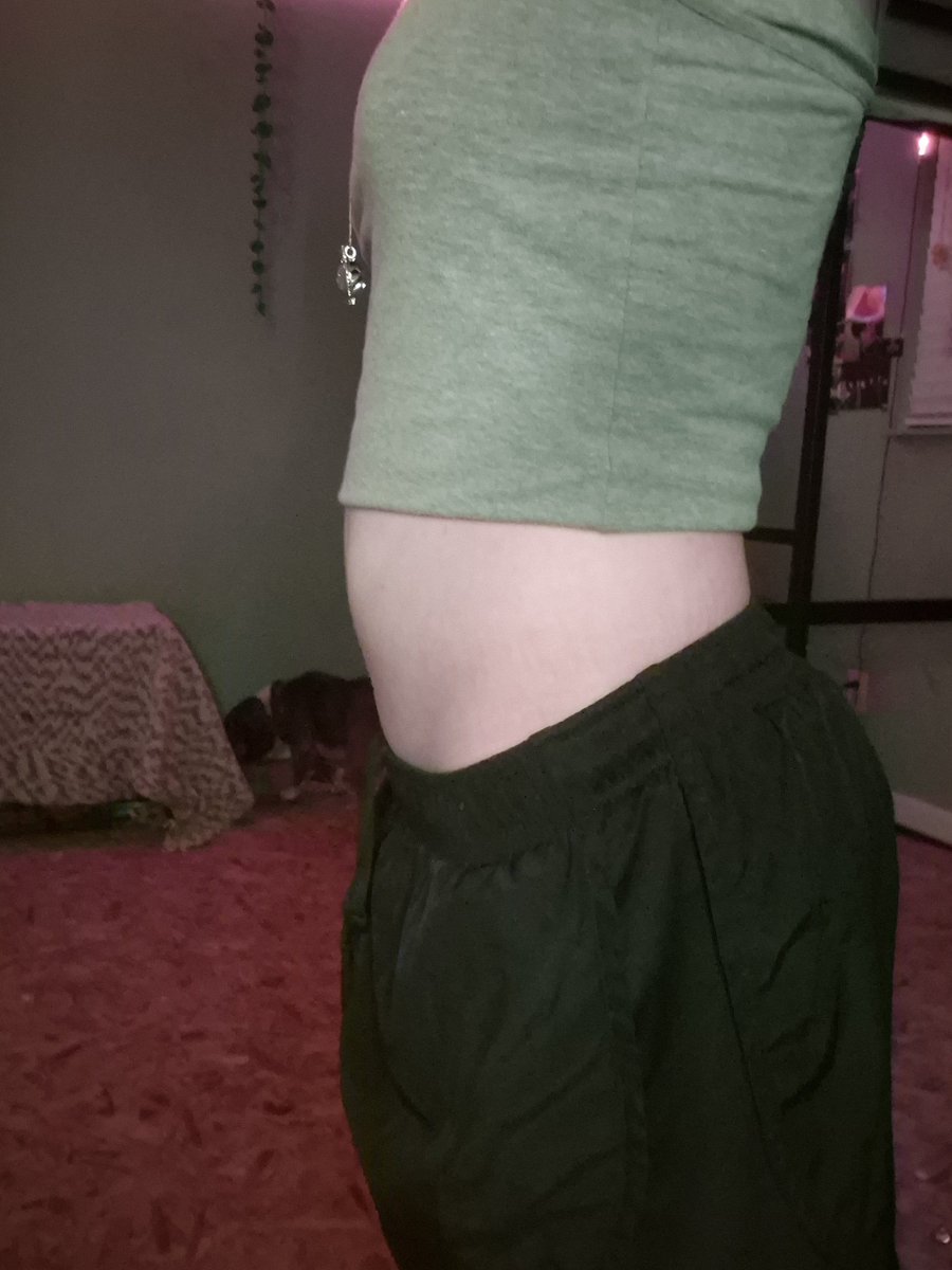 angelkocide's tweet photo. body check ; I'm so fucking fat bro!!!!! wrap it the fuck up!!!!!!!!!!!!!! https://t.co/3dJ3yrFMsd