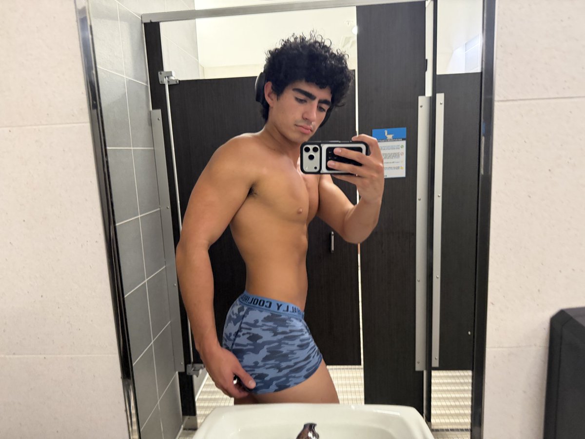 orionzoni's tweet photo. took em off… https://t.co/JwCg0xtt1f