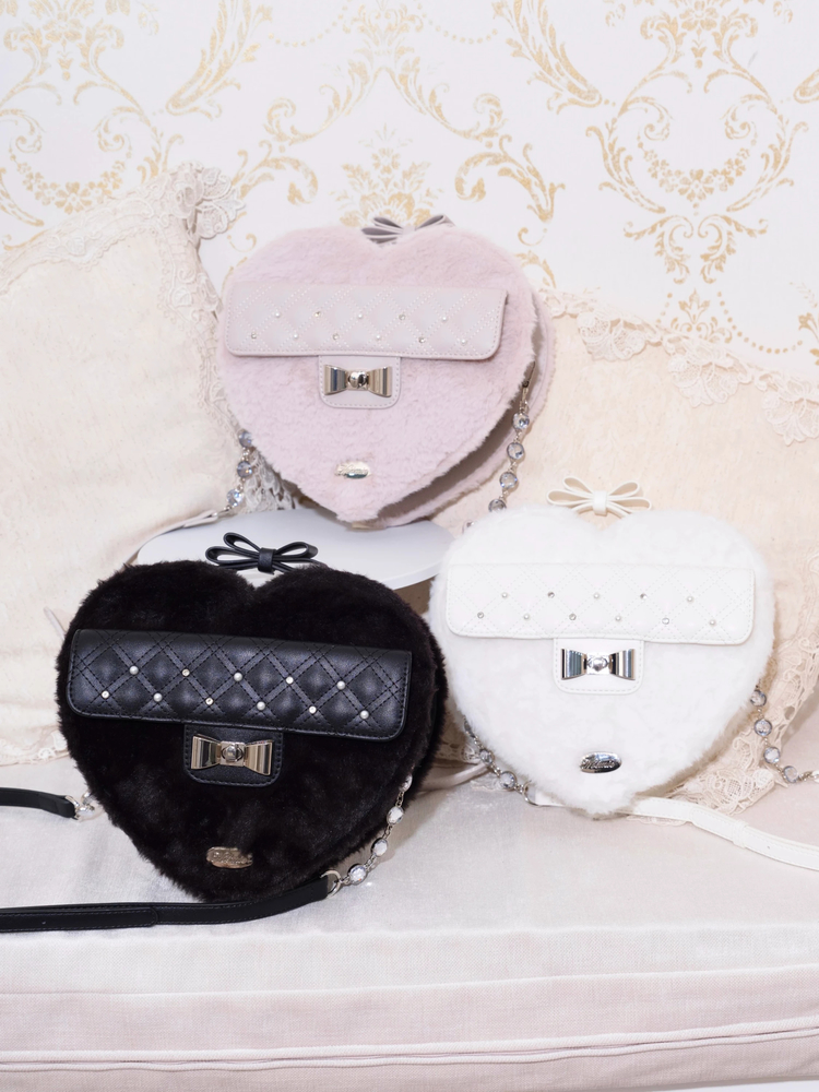 Noemie_shop's tweet photo. 【𝐍𝐞𝐰 𝐚𝐫𝐫𝐢𝐯𝐚𝐥..❤︎】

ハートビジューファーショルダー🤍

🛒https://t.co/c8Khq03TKa https://t.co/zQJbRkovIw