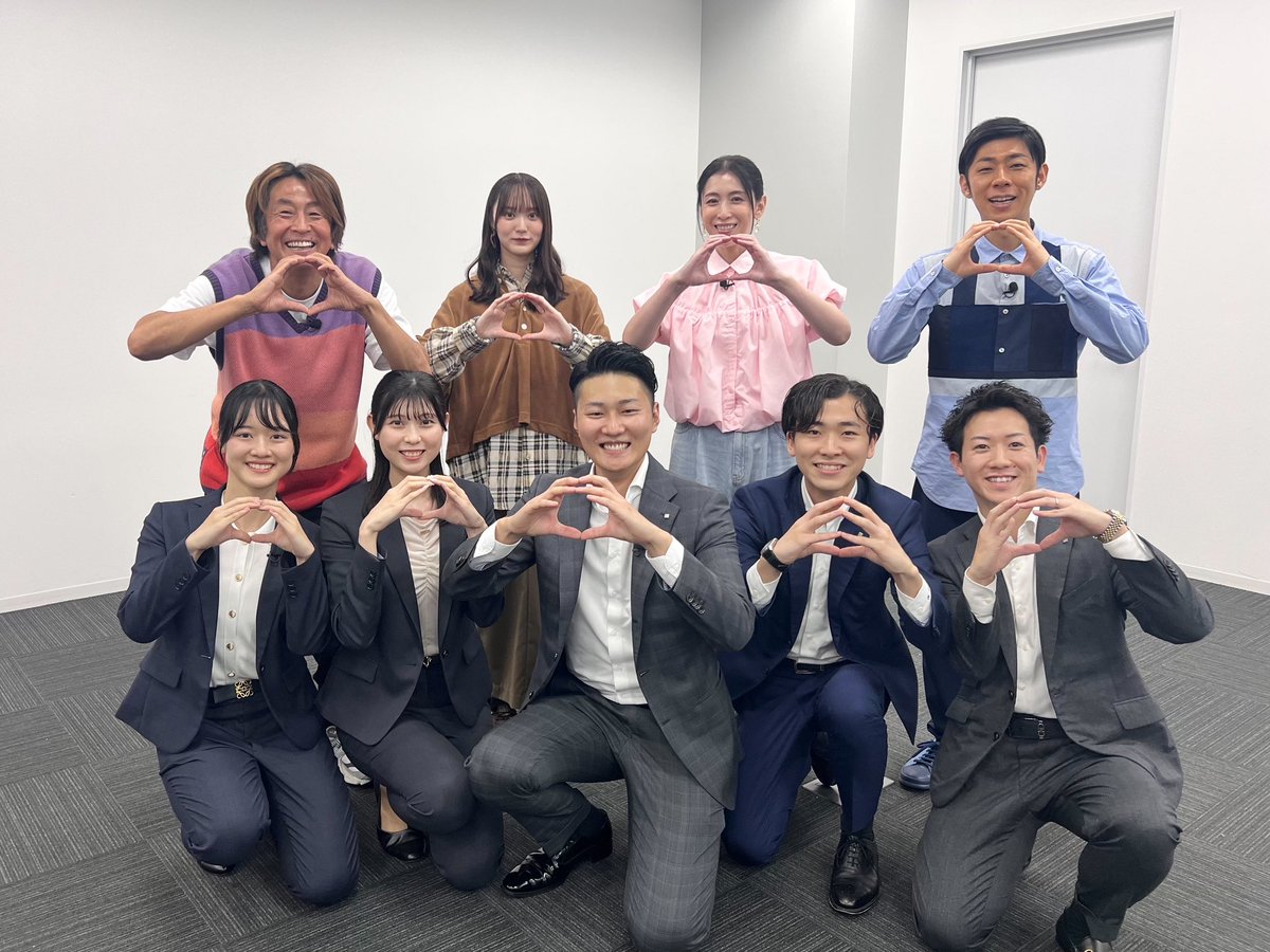 horiken_friend's tweet photo. 急成長のオープンハウスを社会科見学‼️

雛形ちゃんは久しぶりにひなポーズ炸裂🔥
サクラミーツぶりに卒業前のキラ子登場
改名モーリーはもうトンツカタンじゃないよポーズでツッコミ🥊

そしてまさかの家は膝で売る？🏠
気になる人はぜひ見てね！
放送は本日24:15〜📺

#雛形あきこ #増本綺良 #櫻坂46 https://t.co/lNppIO4wB1
