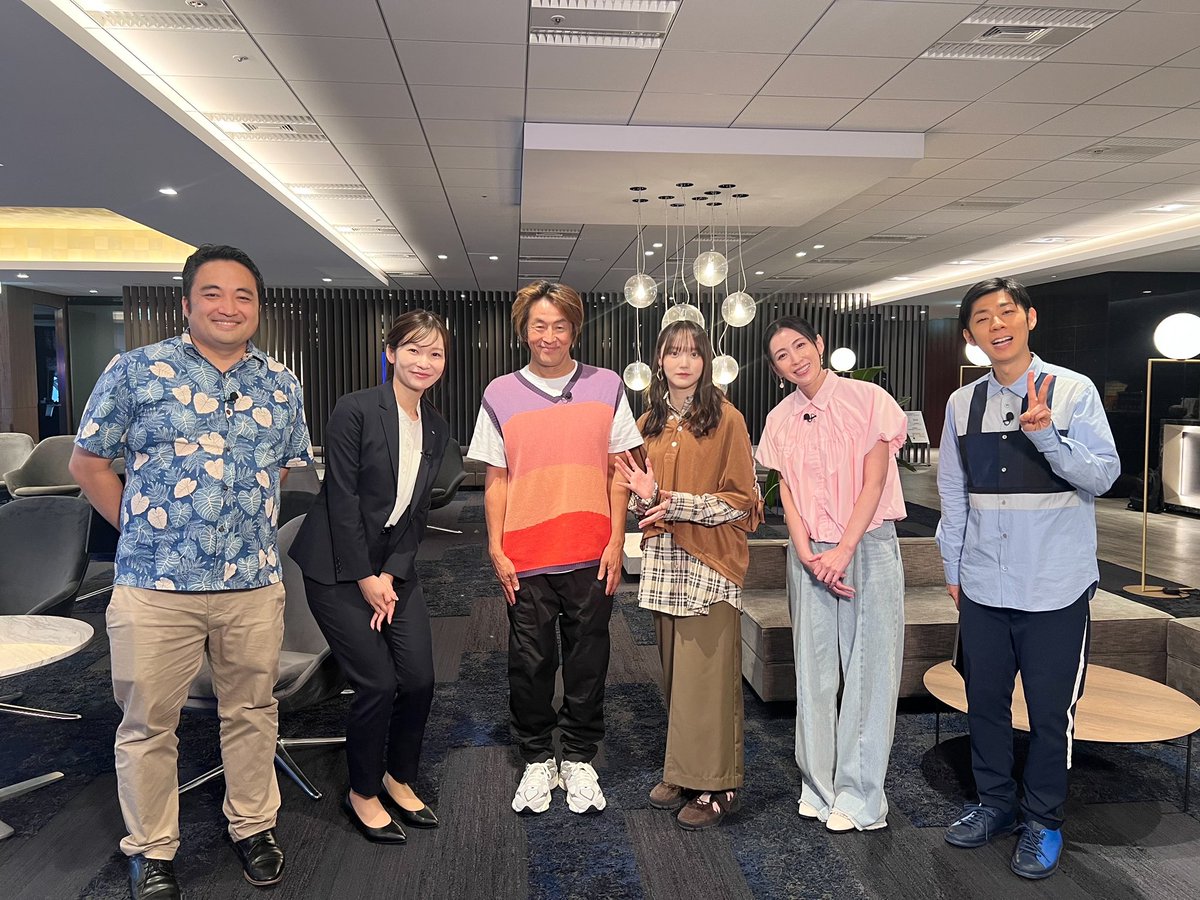 horiken_friend's tweet photo. 急成長のオープンハウスを社会科見学‼️

雛形ちゃんは久しぶりにひなポーズ炸裂🔥
サクラミーツぶりに卒業前のキラ子登場
改名モーリーはもうトンツカタンじゃないよポーズでツッコミ🥊

そしてまさかの家は膝で売る？🏠
気になる人はぜひ見てね！
放送は本日24:15〜📺

#雛形あきこ #増本綺良 #櫻坂46 https://t.co/lNppIO4wB1