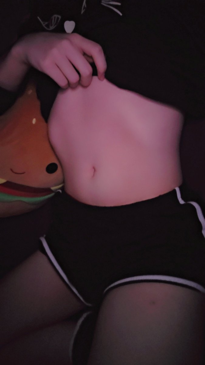 imatmdisguised's tweet photo. gay-ish tum (っ´-﹃-`)…
#femboy #twink https://t.co/GzakXW2Ij8
