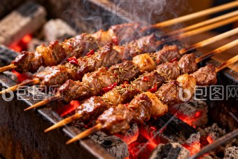 TowandaPitib6's tweet photo. Craving late-night street vibes Tender lamb skewers sizzling with cumin and chili—pure perfection on a stick！ https://t.co/pQ588swv4j