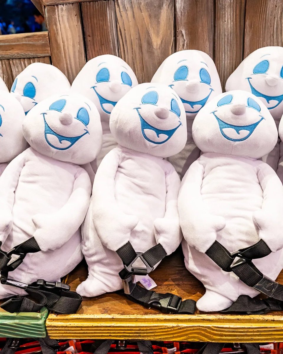 MezzoMikiD's tweet photo. 東京ディズニーリゾート
“ディズニー・ハロウィーン2026”
妖しげなパークへ足を踏み入れてしまったディズニーの仲間たちを描���たスペシャルグッズ販売中☆
https://t.co/bbsivvdqAv https://t.co/thpBhQEN8F