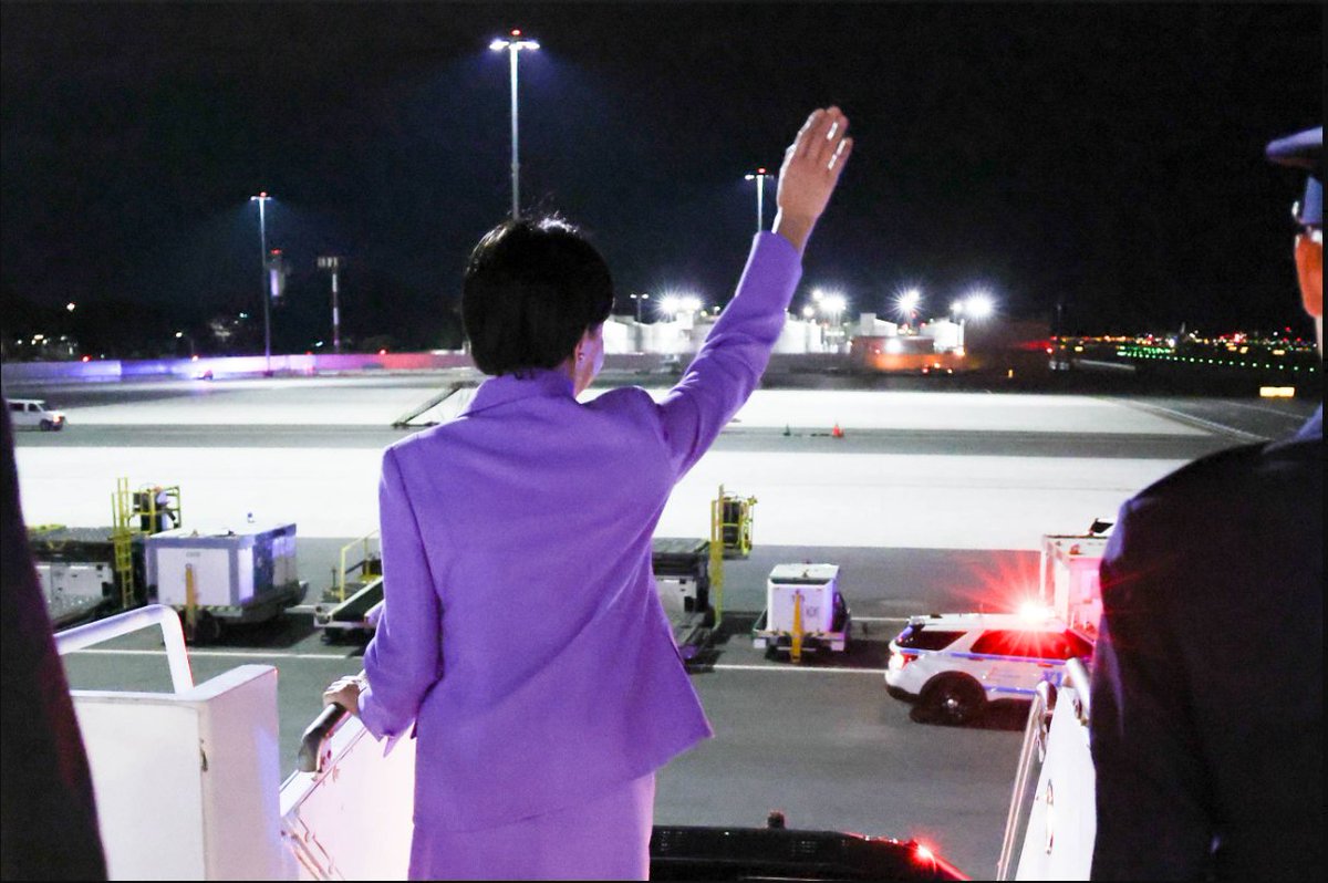 zyu848497's tweet photo. また空パフォーマンスかよ！
国連総会で演説するも、会場はガラガラじゃないか。飛行機の空手振りと一緒だな。
アメリカ訪問の成果はゼロなのに、内閣は国内での宣伝に巨額の税金をぶっ込み、来年度の72億の広報予算もこうして無駄に消えていく。
国民を欺くためだけにね。
#72億 #国民の負担 #高市 https://t.co/2rqJANEQEO