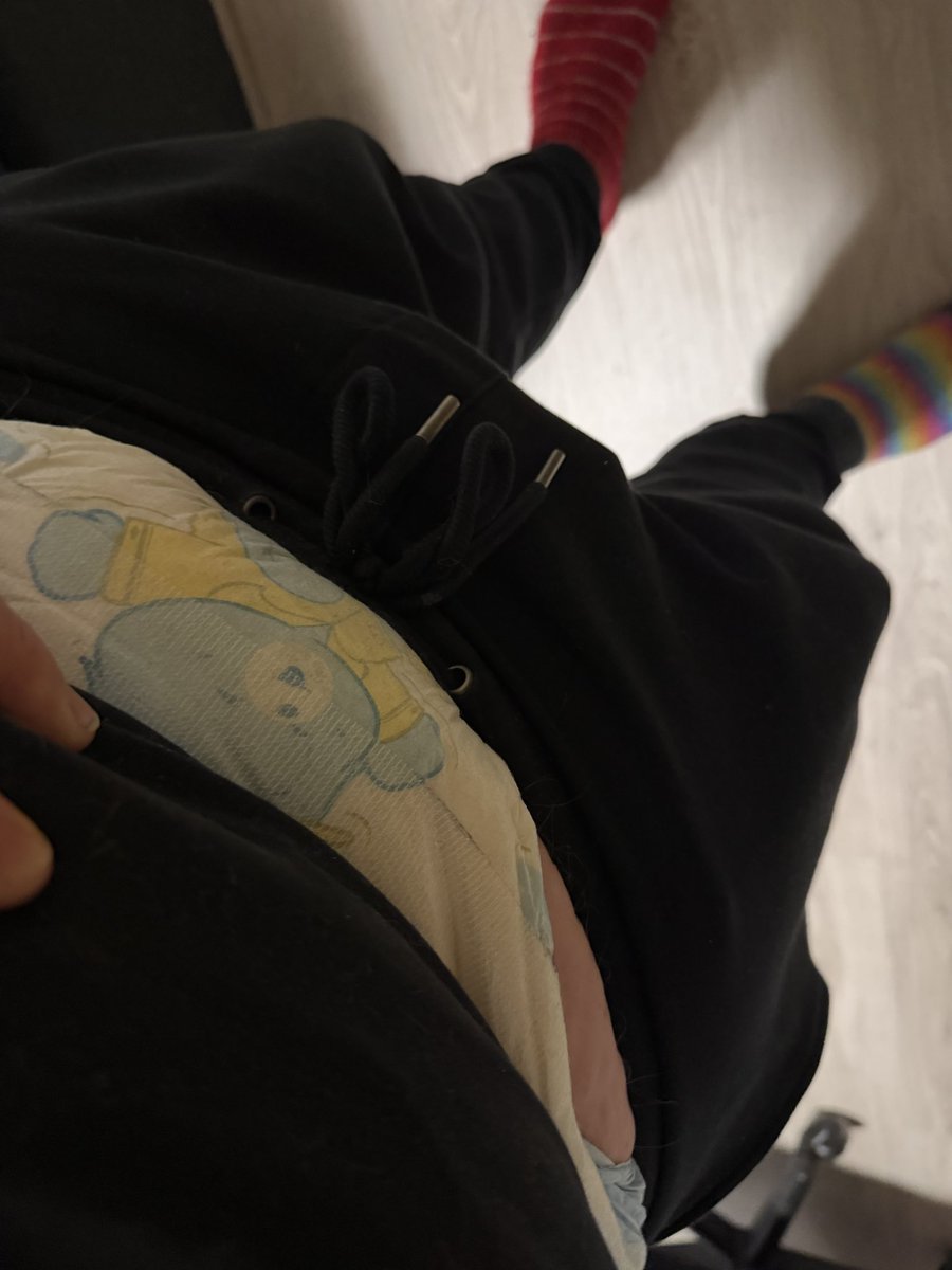 crinksyabdl's tweet photo. There is a secret under the pants~ >w<
#abdl #diaperboy https://t.co/0TJg7re7Am
