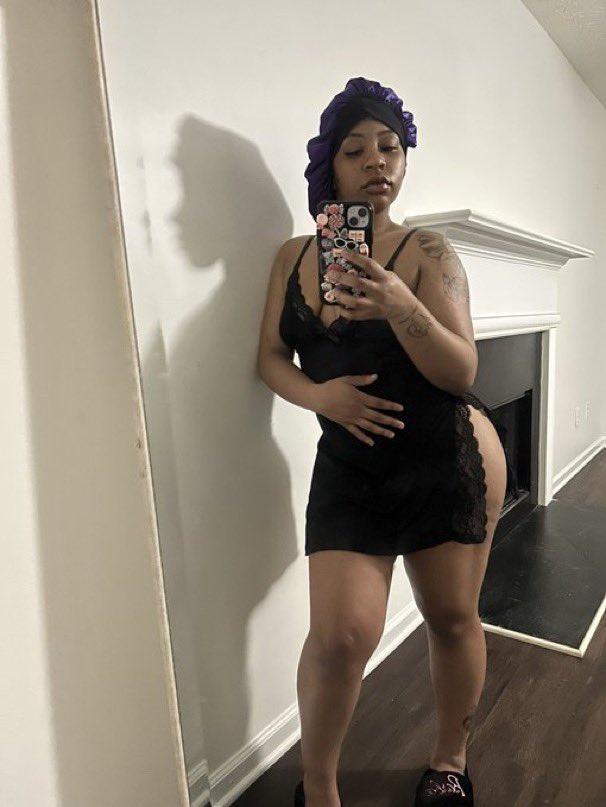 Big_mia9's tweet photo. Rate the butt https://t.co/XhWkXB4LGI
