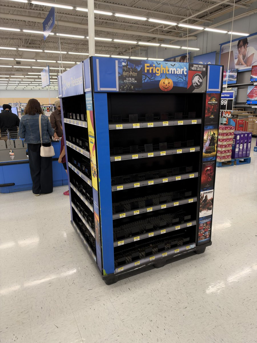 ChefCloud404's tweet photo. Damn the walmart close to me is nuking the movie section https://t.co/pVMNcxB3R4