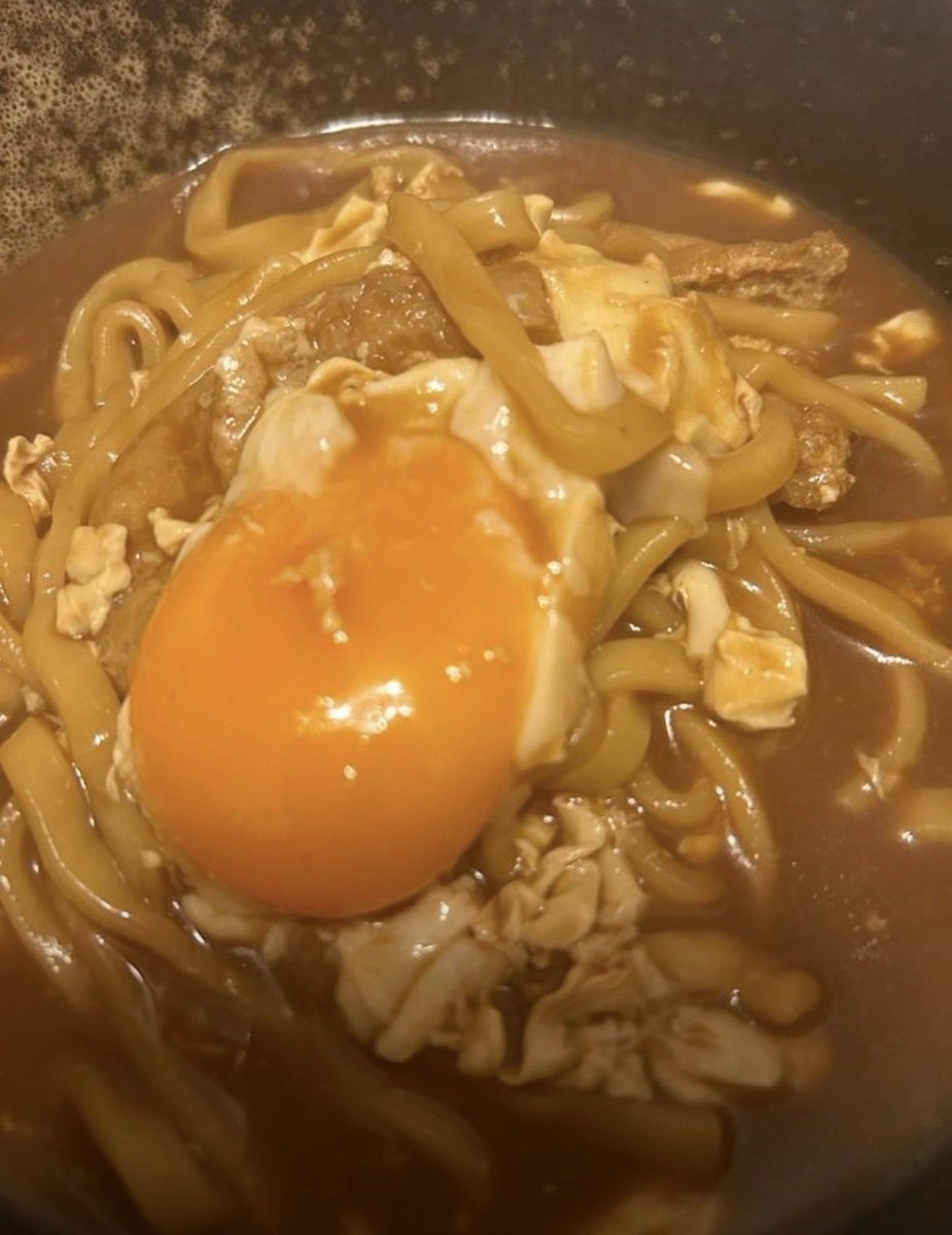 tks_adviser's tweet photo. 【 名古屋あるある 】

外食をするときに味噌煮込みほぼ食べない

でも寿がきやの味噌煮込みは秋冬は常備して作って食べる
もうすぐみそ煮込の季節だ https://t.co/PQ8lDsMAqP
