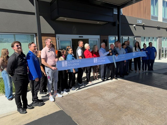 JacarusoInc's tweet photo. This week, Jodie got to celebrate the grand opening of the newest LivSmart in UT, a hotel she’s been supporting since pre-opening.
And Rachelle joined. Here's a sneak peek of the action💙
We’re excited to see what comes next.
#jacaruso #hotelopening #livsmartstudios #hilton https://t.co/AQscXSwIeX