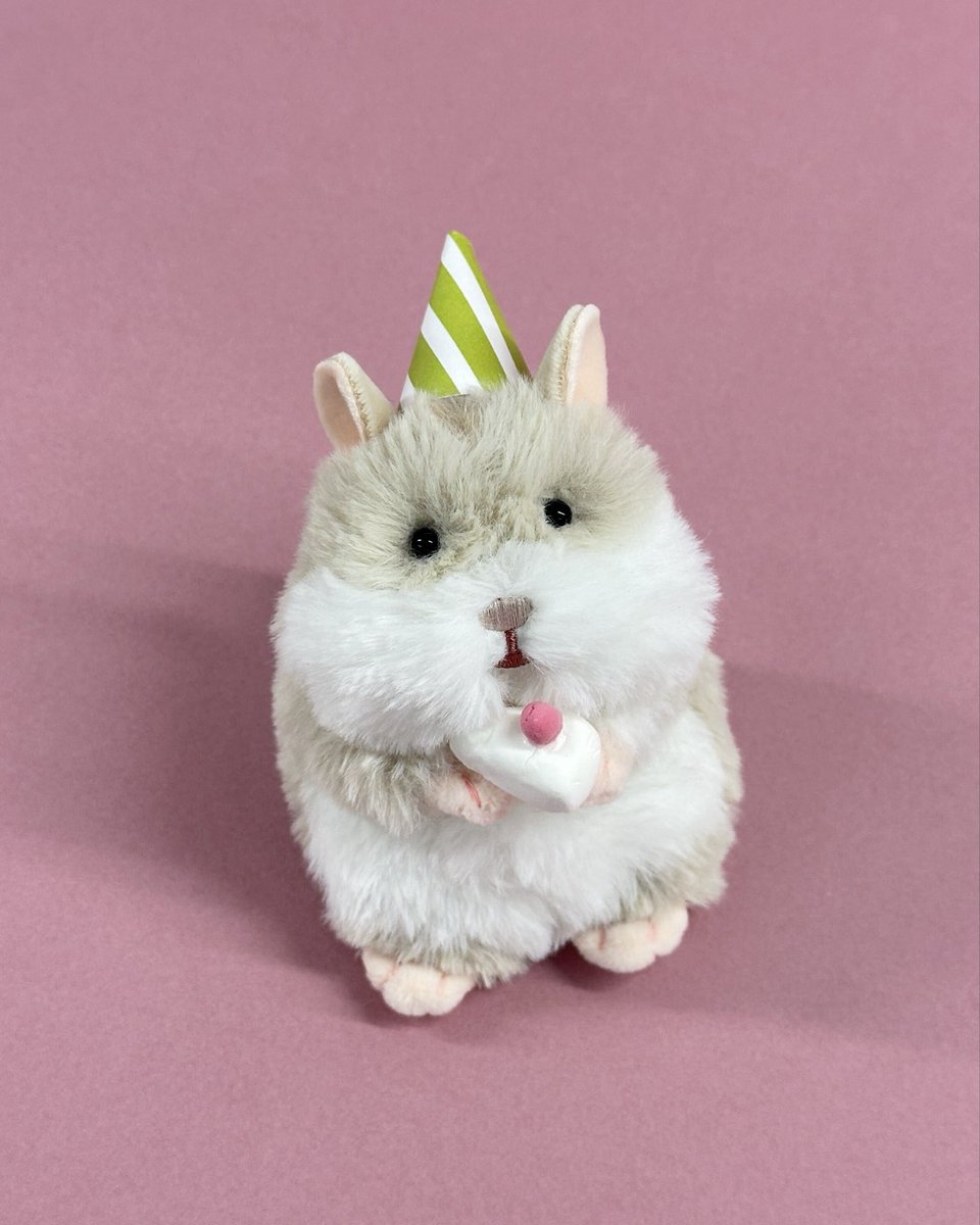 Hamunigiri's tweet photo. こむぎ誕生日おめでとう🎂 https://t.co/imwQ2vkVs0