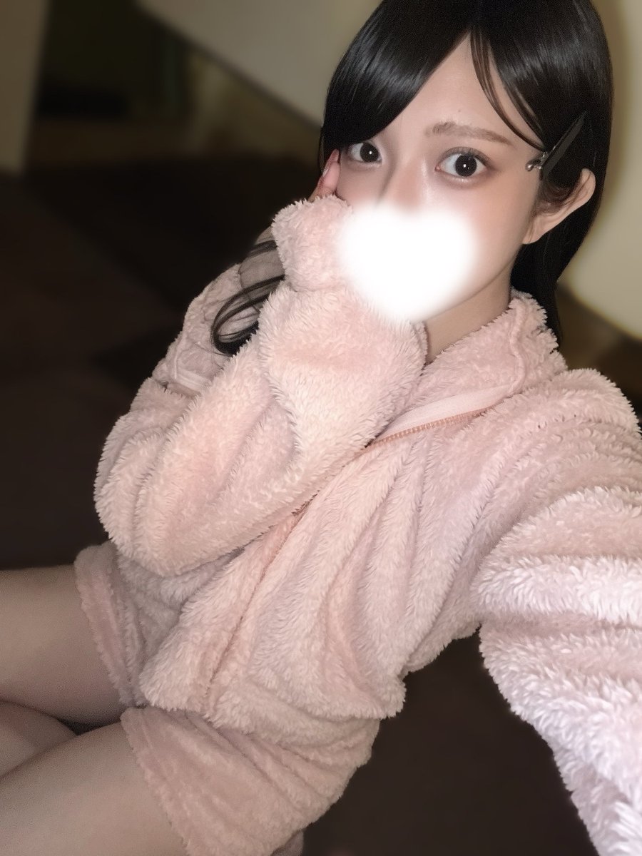 misa_x3x's tweet photo. 本日❕❕

📍練馬  11:00〜19:00

仲良しさん事前予約ありがとうございます♡

次回🈳12:50〜 https://t.co/kF4uITzas4