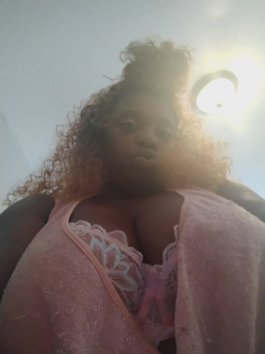 ShayC2591771's tweet photo. Cum play with me or?..... https://t.co/vD5GXfAm1X