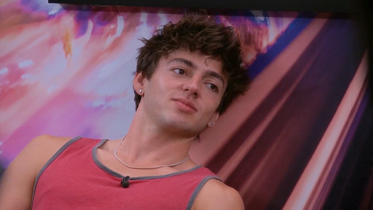 89razorskate20's tweet photo. ⌛️WEEK 11, REPOST &amp; LIKE If You’re Team DREW! #BB28 https://t.co/MSY5VA1Fbq