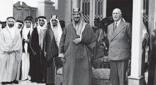 gorgeous4ew's tweet photo. من التاريخ

صور للقائد الشجاع الملك عبدالعزيز آل سعود🇸🇦💚. https://t.co/tV0q7xZltj