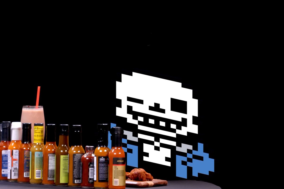 lazyb0nessans's tweet photo. huh.

these wings aren't that hot. https://t.co/7CUBdGmacu