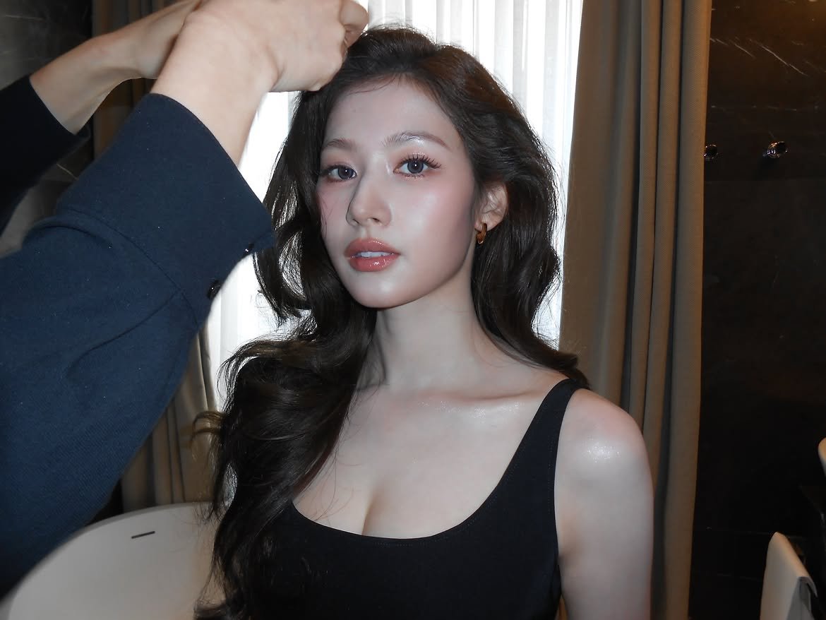 SubjectKpop's tweet photo. Sana's Instagram update

https://t.co/43KBnjeQb6 https://t.co/83SmBlTo1e