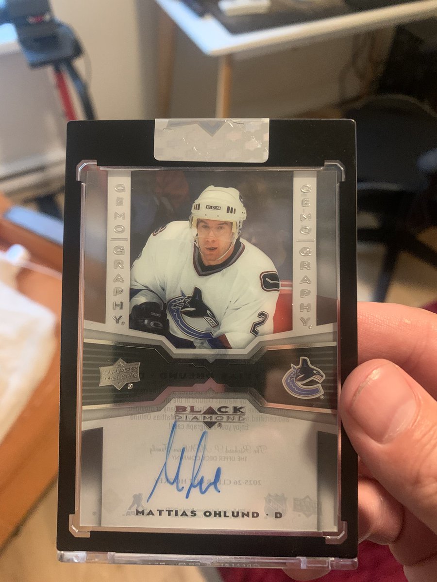 DoubleDimeBH's tweet photo. Before Quinn Hughes, before Alex Edler, there was this man, one of the best Canucks defensemen of all time, Matthias Ohlund, and now I have his card 👌 https://t.co/96HMhZSCyF