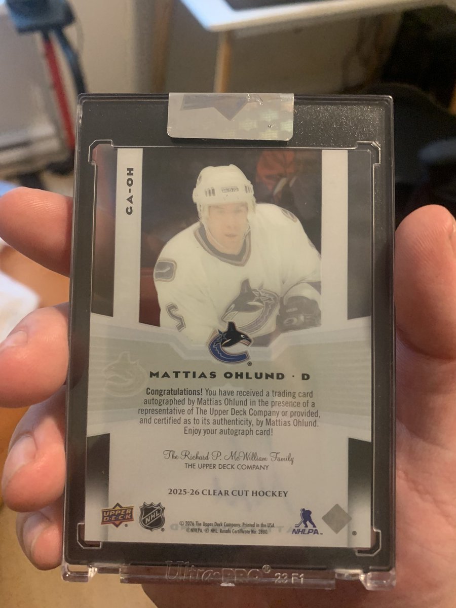 DoubleDimeBH's tweet photo. Before Quinn Hughes, before Alex Edler, there was this man, one of the best Canucks defensemen of all time, Matthias Ohlund, and now I have his card 👌 https://t.co/96HMhZSCyF