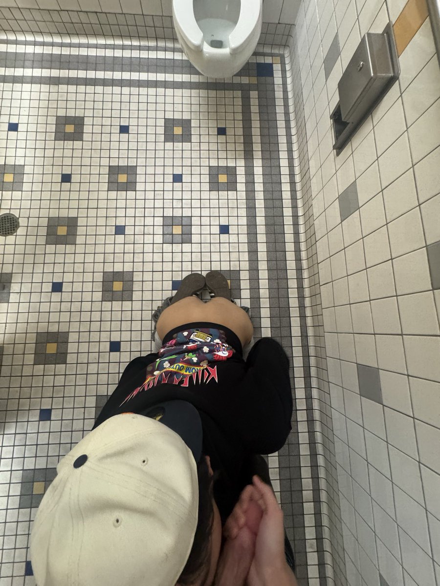 collegepole1's tweet photo. Bro convinced me to meet him in the bathroom during class 😈 getting the most outta my tuition #gay #college https://t.co/oHV0w0PdeJ