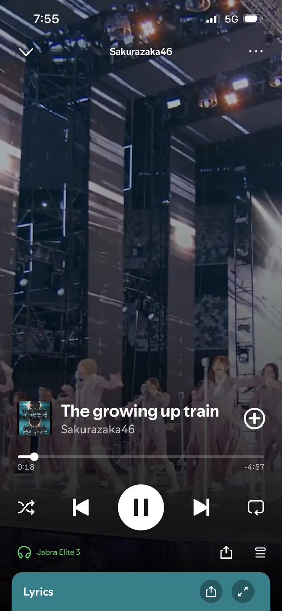 pangda19's tweet photo. เพิ่งเห็นว่า Canvas ใน Spotify เป็นคลิปจากคอน 5 ขวบเกือบทุกเพลง https://t.co/Sp82uY4HAa