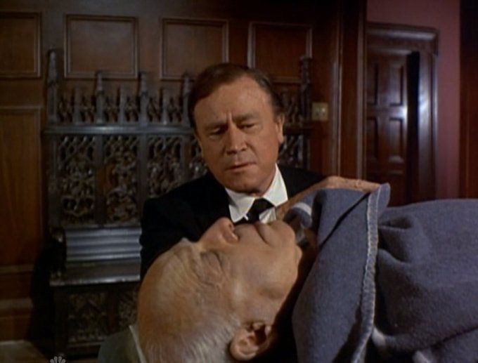 TheNightGallery tweet picture