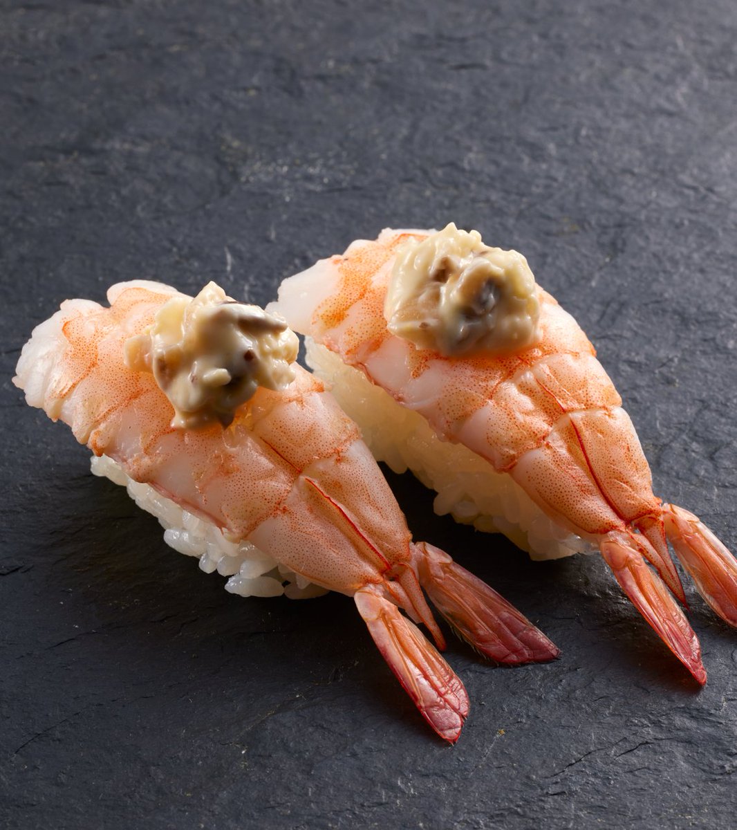 yuzuan_official's tweet photo. どっちの海老が好み🦐？

食卓のやまや 博多明太子海老握り▶︎リポスト🔁
いぶりがっこタルタル 海老握り▶︎いいね❤️ https://t.co/BI7eAwnwgs