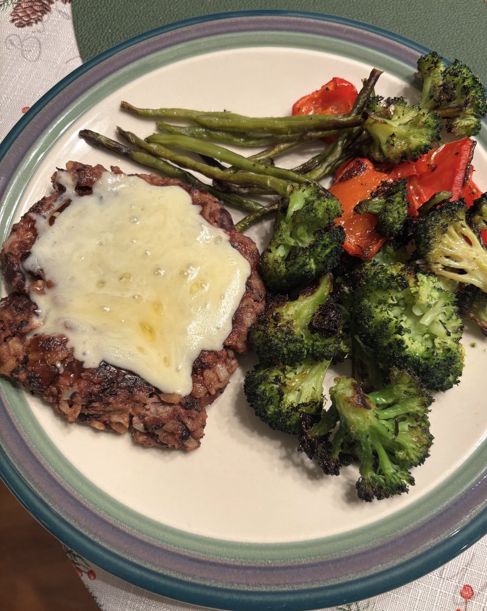 Amateur_scribe's tweet photo. Let’s eat!! https://t.co/Bpaw217jSc