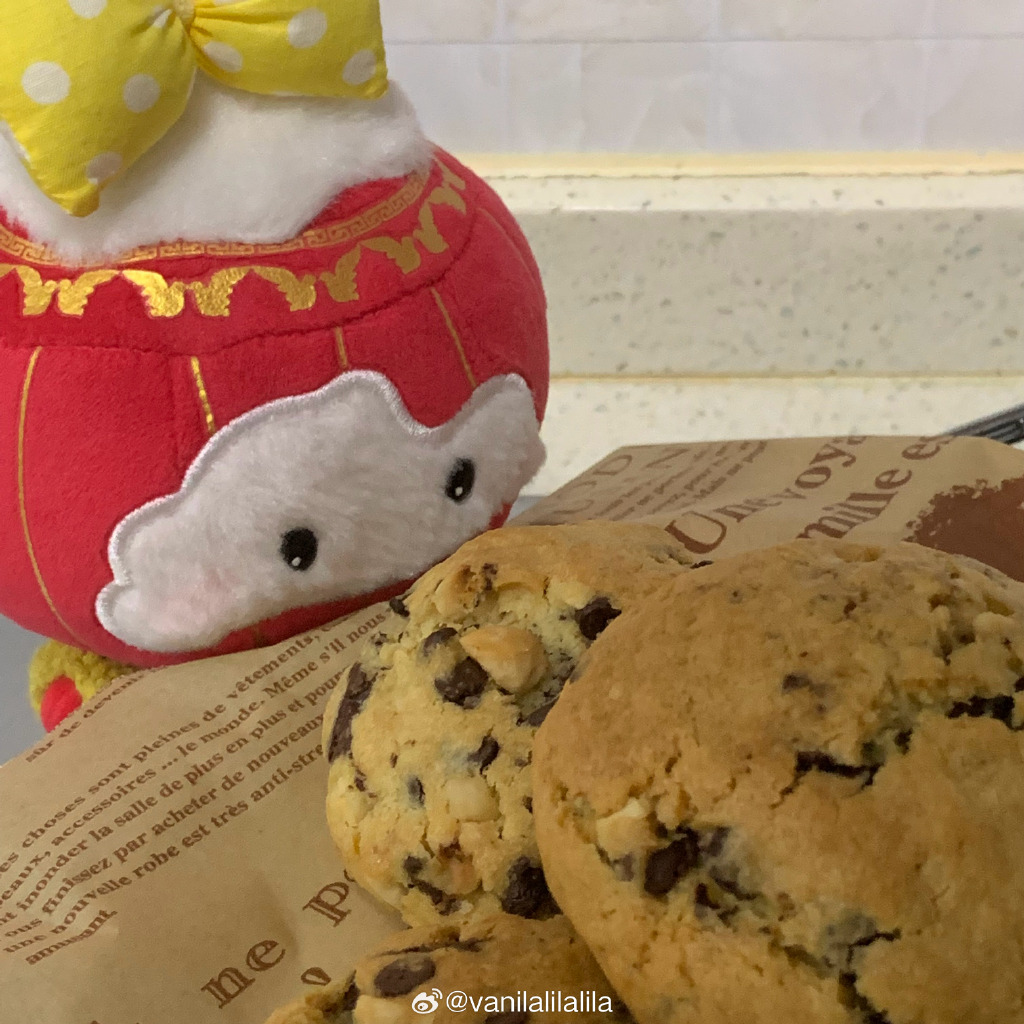 EvonneSelvepzg's tweet photo. Neighbors brought homemade cookies u0026 coffee for our new move-in day! Small acts make a big warm home.  #NeighborhoodVibes， https://t.co/B2qhujg2tZ