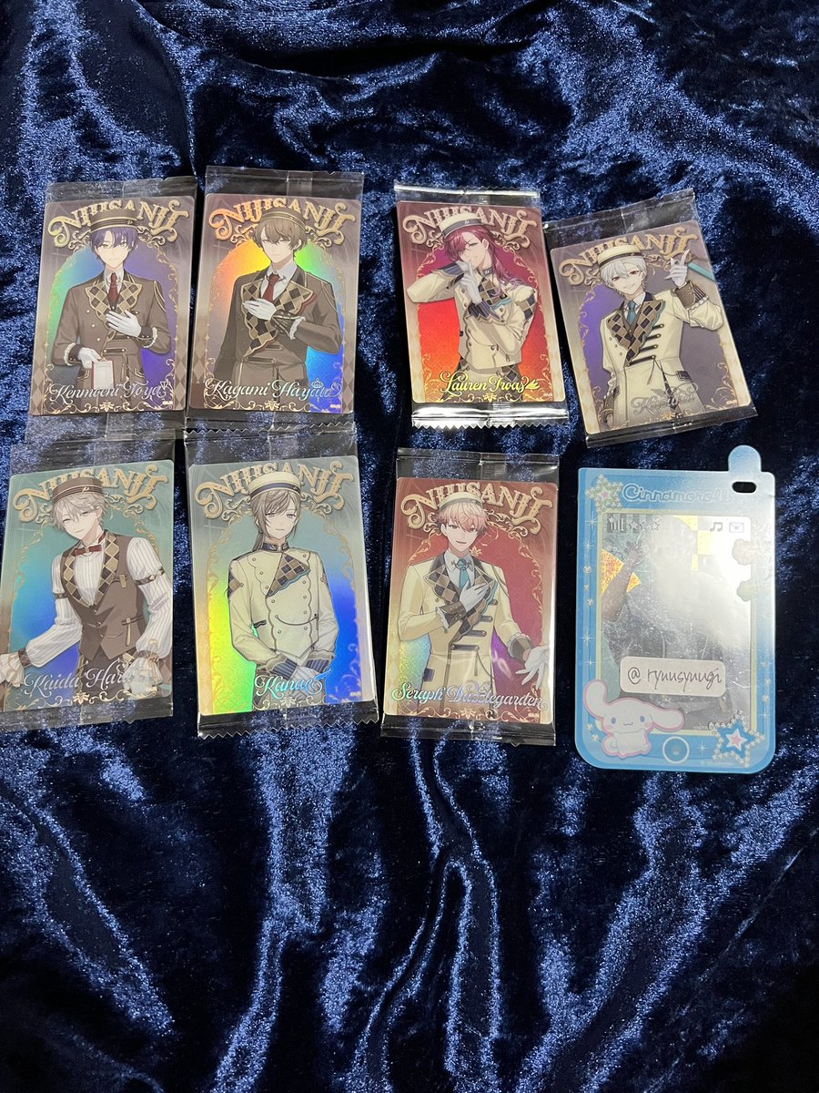ryuusyuugi's tweet photo. 【譲渡】にじさんじ ウエハース

〈譲〉画像参照
〈求〉1枚150円➕送料

名古屋市内手渡しor郵送（銀行振込またはPayPayマネー）
友人代理での募集のためお求めのお品物に印をつけてお声掛けください。

検索からもお気軽にお声掛けください。 https://t.co/WKL1U0SaEn