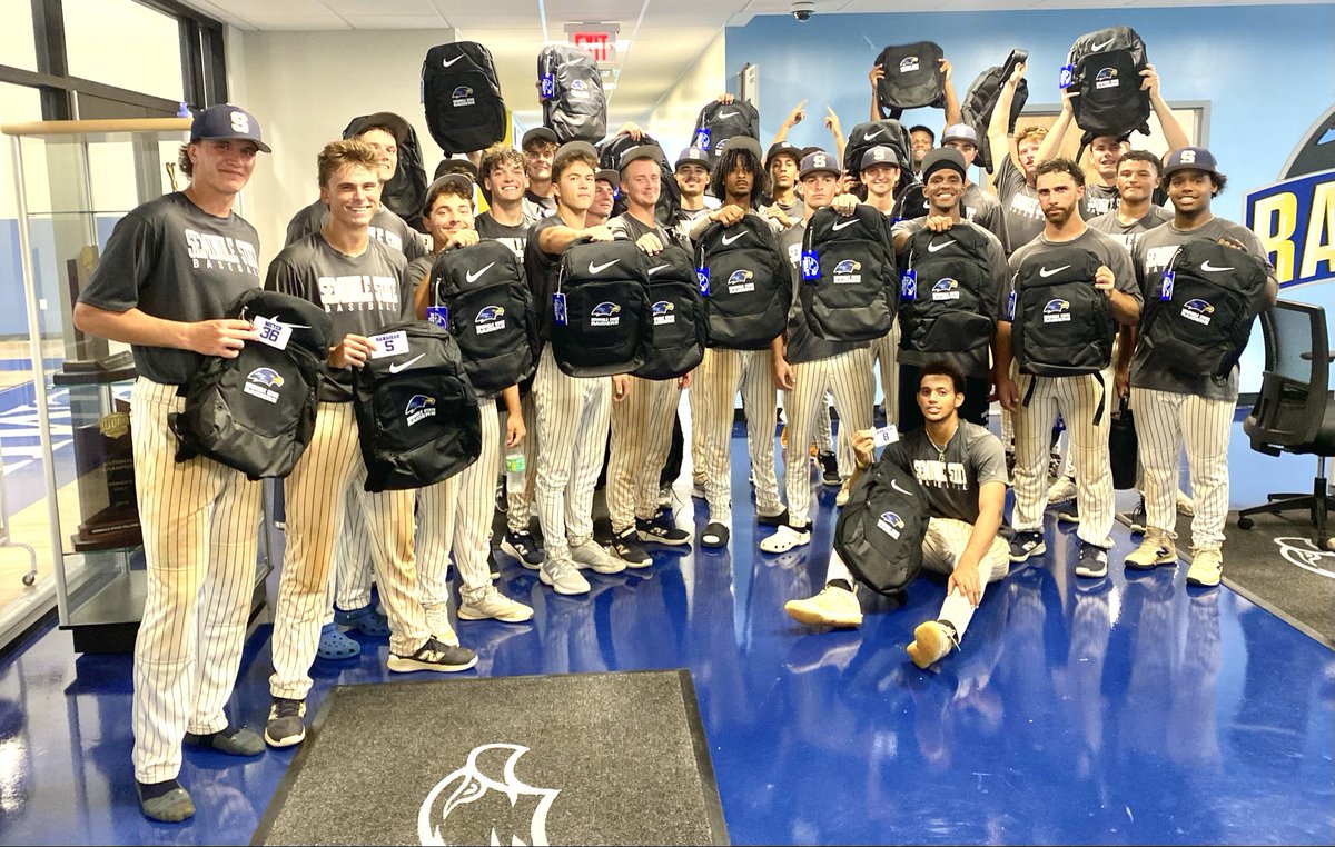 CoachDianaCouch's tweet photo. What we accomplish academically gives our student-athletes the fuel to chase their goals and take flight. 

Each team set academic goals and are embracing accountability. Our backpacks are a daily reminder of who we are and what we stand for. 
Student > Athlete. #WeSoarTogether https://t.co/3dasC3VW6W