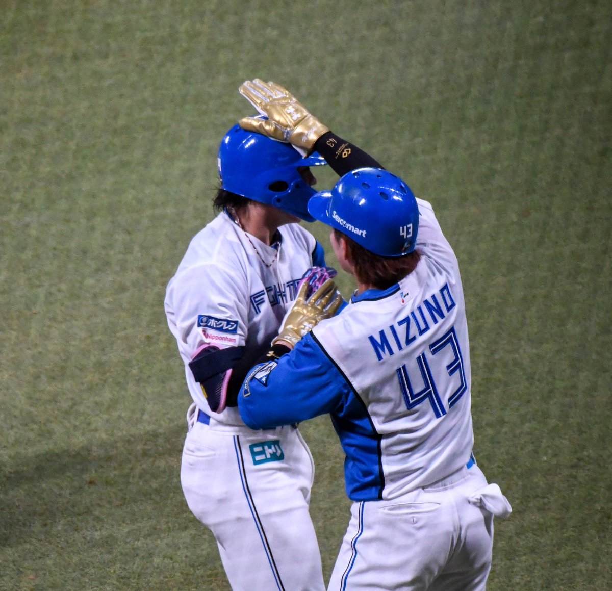 Xlvy9's tweet photo. 打順繋がってるとこの2人一気に見れるから嬉しい~みずたみ、ナイスホームランだったしナイス猛打賞💯💮

2026.09.22 エスコン https://t.co/lSDFyNQb7R