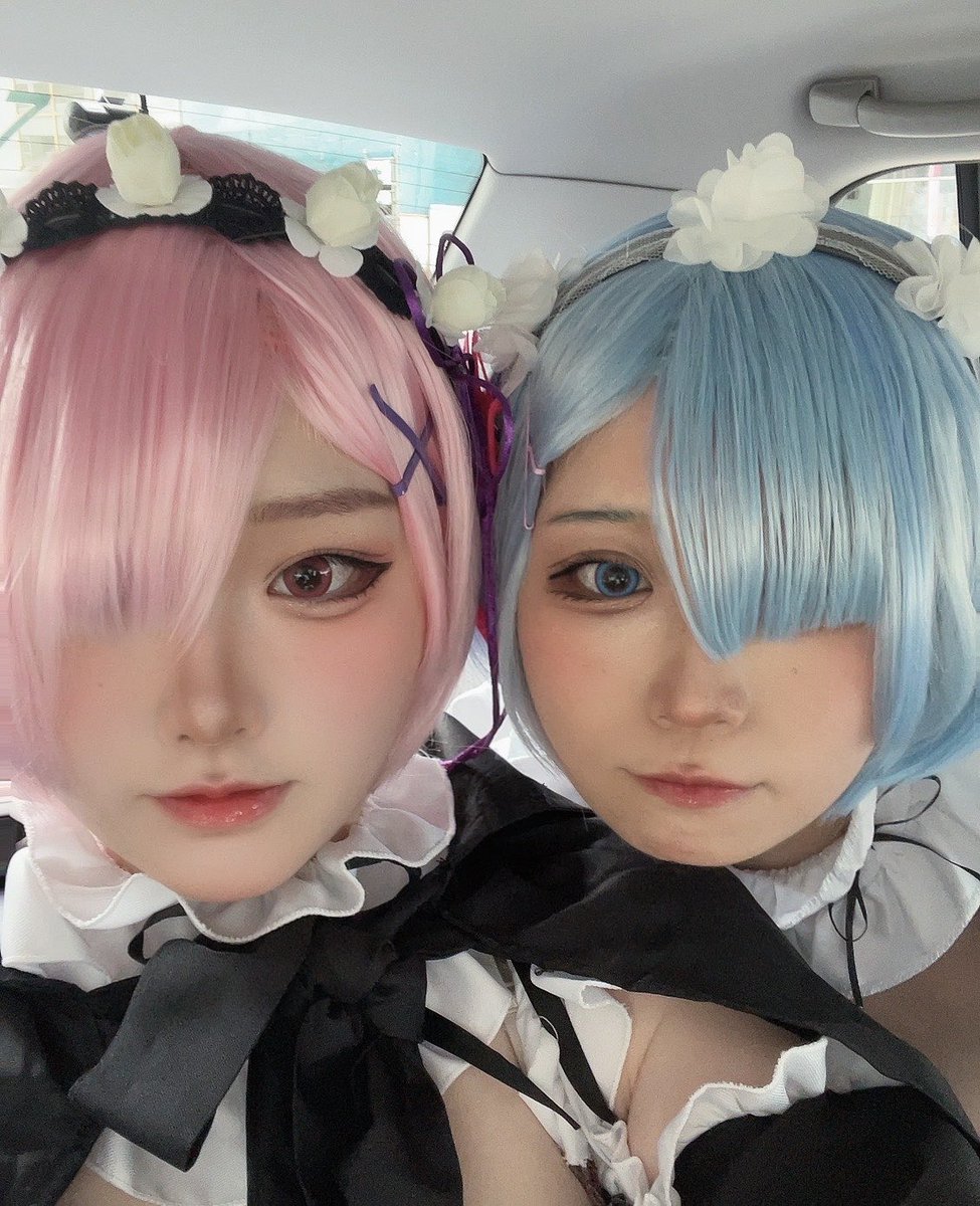 uribou_0305's tweet photo. これめちゃくちゃ可愛くないですか⁉️
おメイクも似てる気がするの https://t.co/ANulqG3n9h