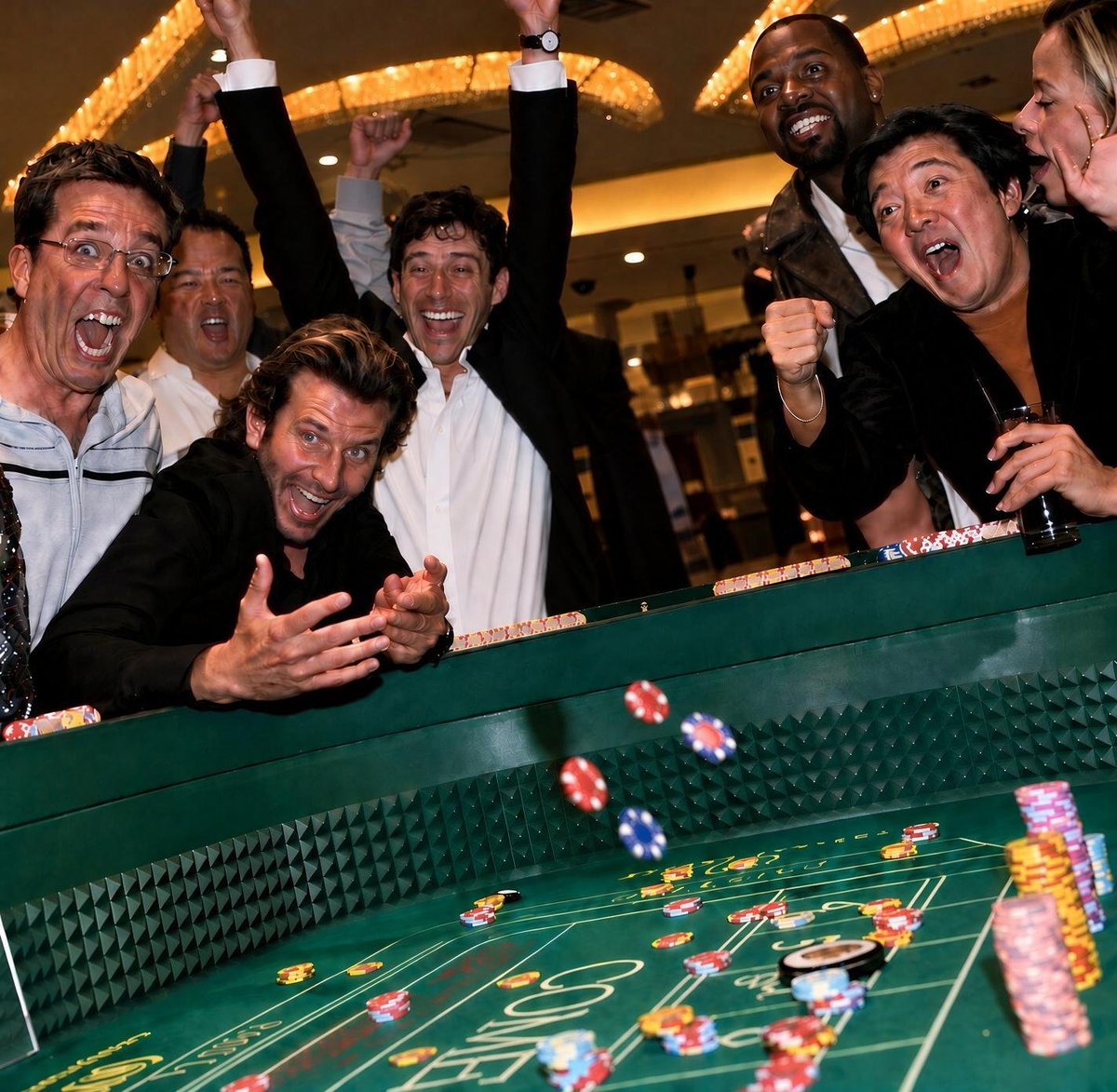AdvMicroDog's tweet photo. If you scared to take a chance, how the fuck we gon' get rich?

solana:4ArNPRk8ATz6vVobaLgpvWxK2dQm6BeGi8TPDhCrfSPX https://t.co/A1iTPCjFo4
