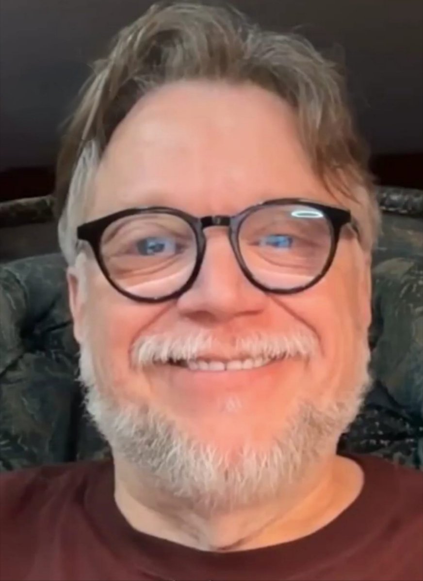 CartoonsOTMoon's tweet photo. Nuevo arte de Guillermo del Toro hecho por Guillermo del Toro para celebrar un reestreno de Guillermo del Toro. https://t.co/Xviy33yy0b