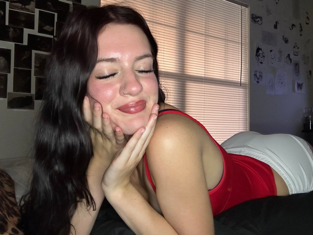 fallonfrequency tweet picture