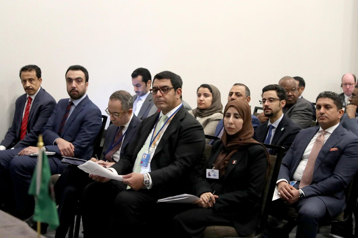 UAEMissionToUN's tweet photo. على هامش الدورة 81 للجمعية العامة للأمم المتحدة، شارك سعادة مقصود كروز، مبعوث وزير الخارجية لمكافحة التطرف والإرهاب، في الفعالية الجانبية التي نظمتها الأمانة العامة لمجلس التعاون لدول الخليج العربية بعنوان "التحديات الناجمة عن الجماعات المسلحة من غير الدول"، والتي جمعت الدول الأعضاء والشركاء الدوليين لبحث التهديدات التي تواجه السلام والأمن الإقليميين.

ودعت دولة الإمارات مجدداً إلى اتباع نهج شامل لمكافحة التطرف، من خلال تعزيز قيم التسامح والتعايش السلمي، وتمكين القيادات الدينية والمجتمعية والنساء والشباب والمجتمع المدني وشركات التكنولوجيا من الاضطلاع بأدوار إيجابية في هذا النهج.

#الإمارات_في_الجمعية_العامة