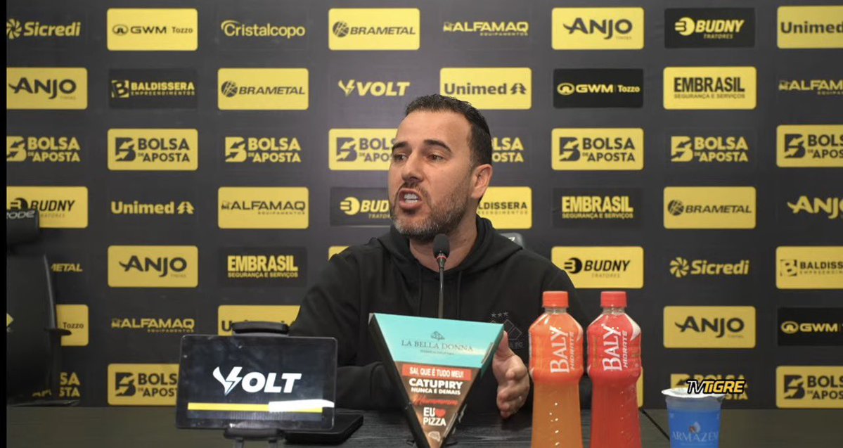 julianomachdo's tweet photo. Thiago Gasparino, executivo do Criciúma: “Pela ética do Inter perante ao Criciúma, se tivesse alguma coisa até esse momento, trocando minuta (Com Eduardo Baptista), acredito que eles (Inter) entrariam em contato conosco.” https://t.co/xFOk3uyyWr