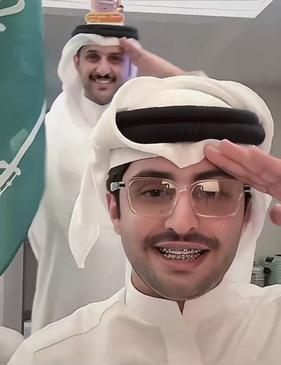 gnj__99's tweet photo. السعودية والكويت عينين في راس 🇸🇦🤍 🇰🇼#منصور_ال_زايد https://t.co/hOGCPBlVMJ
