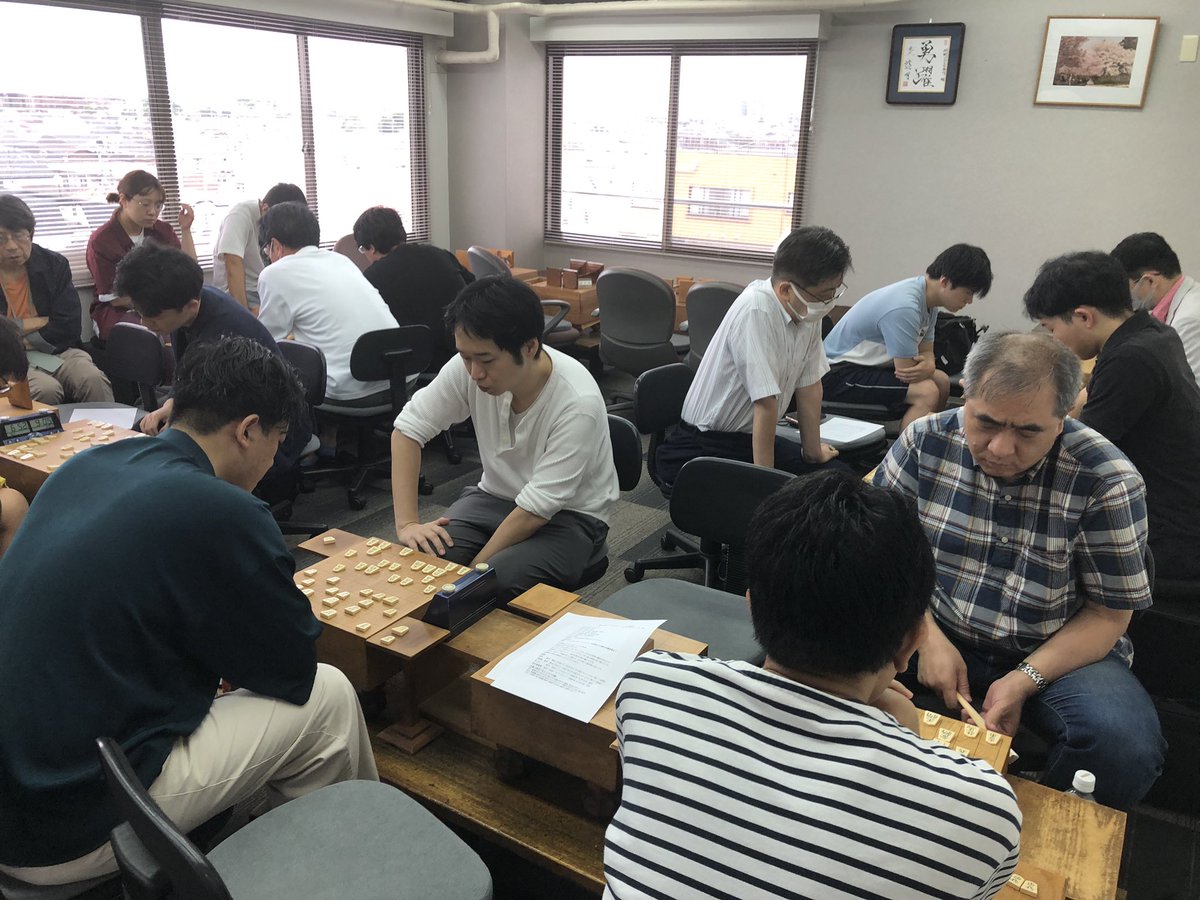 shoshi_shogi's tweet photo. 2026年9月23日（水・祝）10時00分～  「第26回トリプルカップ～福原智杯～」
 
始まりました。 参加者は15名になりました。 皆さん頑張ってください。
 
また無断欠席はありませんでした。 円滑な運営にご協力いただき、 ありがとうございました。 https://t.co/87cNb9mlrr