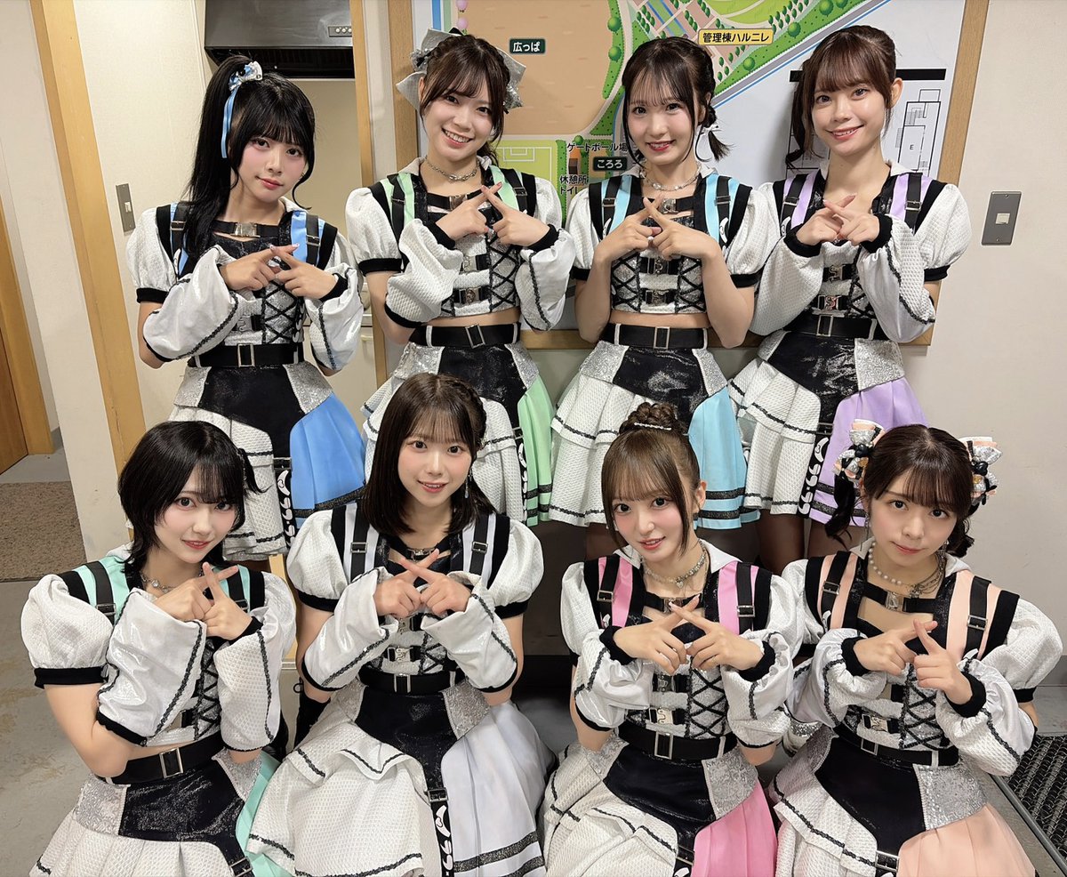 🎆SPARK STAGE 10:50-11:20 ラフ×ラフ さんです🎆 (@roughlaugh_o ) 📷静止画のみ撮影OK 📺ニコ生配信はこちら https://t.